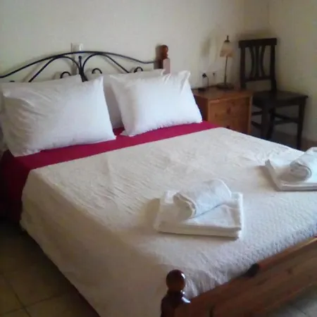 Apartamento Skampous Family